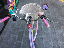 Cargar y reproducir el video en el visor de la galería, Curve D Bruise 2020 RIN RIN BICLAS

