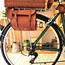 Cargar imagen en el visor de la galería, Hogwarts Normandía equipada RIN RIN BICLAS
