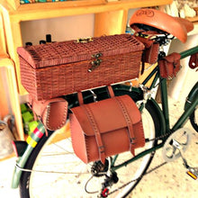 Cargar imagen en el visor de la galería, Hogwarts Normandía equipada RIN RIN BICLAS
