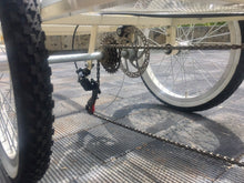 Cargar imagen en el visor de la galería, Food bike Plataforma jalón chocolat 2022 RIN RIN BICLAS

