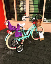 Cargar imagen en el visor de la galería, Curve D Blocparty Llantitas 2.0 RIN RIN BICLAS
