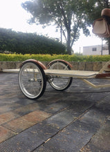 Cargar imagen en el visor de la galería, Food bike Plataforma jalón chocolat 2022 RIN RIN BICLAS
