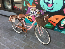 Cargar y reproducir el video en el visor de la galería, Londy Lali Puna RIN RIN BICLAS

