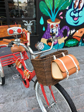 Cargar imagen en el visor de la galería, Tricicleta Apple 2019 RIN RIN BICLAS
