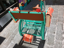 Cargar imagen en el visor de la galería, Tricicleta Margot Robbie RIN RIN BICLAS
