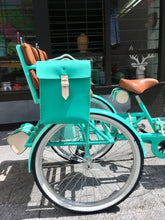 Cargar imagen en el visor de la galería, Tricicleta Sharon Tate RIN RIN BICLAS
