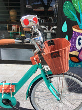 Cargar imagen en el visor de la galería, Tricicleta Margot Robbie RIN RIN BICLAS
