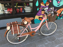 Cargar y reproducir el video en el visor de la galería, Londy Lali Puna RIN RIN BICLAS
