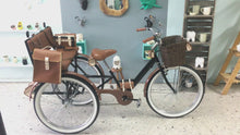 Cargar y reproducir el video en el visor de la galería, Tricicleta black chocolat 2020 RIN RIN BICLAS
