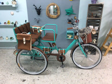 Cargar y reproducir el video en el visor de la galería, Tricicleta Cinderella´s Chocolat 2.0 2021 RIN RIN BICLAS
