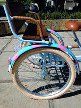 Cargar imagen en el visor de la galería, Tricicleta Everlasting Love 2017 RIN RIN BICLAS
