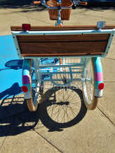 Cargar imagen en el visor de la galería, Tricicleta Everlasting Love 2017 RIN RIN BICLAS
