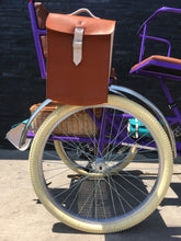 Cargar imagen en el visor de la galería, Tricicleta Rosa Púpura del Cairo 2022 RIN RIN BICLAS
