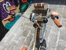 Cargar imagen en el visor de la galería, Tricicleta Chocolat 2018 RIN RIN BICLAS
