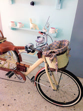 Cargar imagen en el visor de la galería, Tricicleta chocolat 2016 RIN RIN BICLAS

