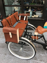 Cargar imagen en el visor de la galería, Tricicleta full black RIN RIN BICLAS
