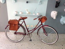 Cargar imagen en el visor de la galería, Windsor 70s Women Zapopan RIN RIN BICLAS
