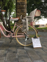 Cargar imagen en el visor de la galería, Slim D Bridget Jones con porta bebé 2022 RIN RIN BICLAS
