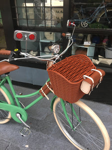 Britt Musgo primera edición RIN RIN BICLAS