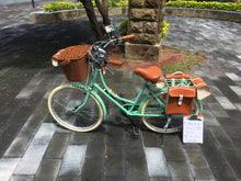 Cargar imagen en el visor de la galería, Britt Musgo 2022 RIN RIN BICLAS
