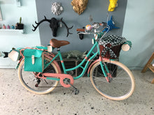 Cargar imagen en el visor de la galería, Hardluminium Sky Ferreira Ed Super RIN RIN BICLAS
