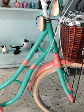 Cargar imagen en el visor de la galería, Hardluminium Sky Ferreira Ed Super RIN RIN BICLAS
