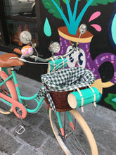 Cargar imagen en el visor de la galería, Hardluminium Sky Ferreira Ed Super RIN RIN BICLAS

