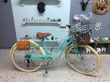 Cargar imagen en el visor de la galería, Slim D Her Voice Over Boys sencilla RIN RIN BICLAS

