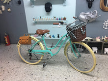 Cargar imagen en el visor de la galería, Slim D Her Voice Over Boys sencilla RIN RIN BICLAS
