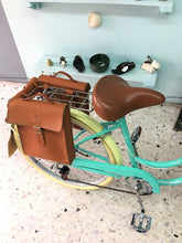 Cargar imagen en el visor de la galería, Slim D Her Voice Over Boys RIN RIN BICLAS
