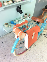 Cargar imagen en el visor de la galería, Slim D Lowly RIN RIN BICLAS
