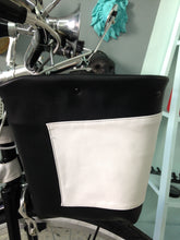 Cargar imagen en el visor de la galería, Hogwarts Jack White RIN RIN BICLAS

