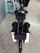 Cargar imagen en el visor de la galería, Hogwarts Jack White RIN RIN BICLAS
