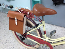 Cargar imagen en el visor de la galería, alforjas bicicleta vintage

