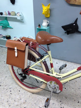 Cargar imagen en el visor de la galería, alforjas bicicleta vintage
