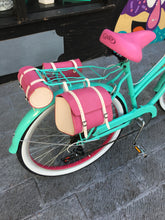 Cargar imagen en el visor de la galería, Curve D Eudoria Holmes RIN RIN BICLAS

