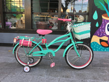 Cargar imagen en el visor de la galería, Curve N R20 Enola Holmes RIN RIN BICLAS
