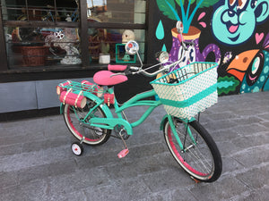 Curve N R20 Enola Holmes RIN RIN BICLAS