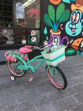 Cargar imagen en el visor de la galería, Curve N R20 Enola Holmes RIN RIN BICLAS
