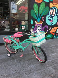 Curve N R20 Enola Holmes RIN RIN BICLAS