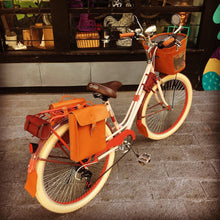 Cargar imagen en el visor de la galería, alforjas bicicleta vintage
