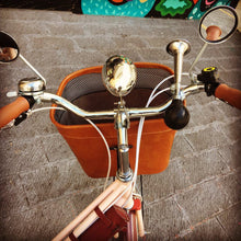 Cargar imagen en el visor de la galería, faro bicicleta vintage
