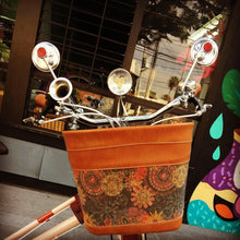 Cargar imagen en el visor de la galería, canastilla bicicleta vintage
