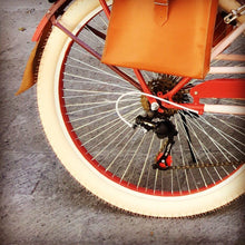 Cargar imagen en el visor de la galería, rines 72 rayos bicicleta vintage
