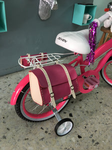 Rally N R16 Chvrches RIN RIN BICLAS