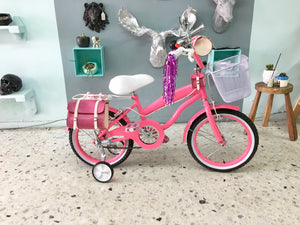 Rally N R16 Chvrches RIN RIN BICLAS