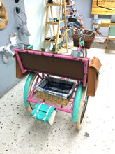 Cargar imagen en el visor de la galería, Tricicleta Hannah Baker 2.0 2021 RIN RIN BICLAS
