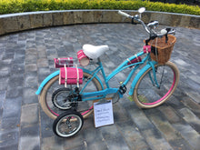 Cargar imagen en el visor de la galería, Curve D Blocparty Llantitas 1.0 RIN RIN BICLAS
