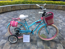 Cargar imagen en el visor de la galería, Curve D Blocparty Llantitas 1.0 RIN RIN BICLAS
