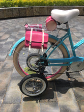 Cargar imagen en el visor de la galería, Curve D Blocparty Llantitas 1.0 RIN RIN BICLAS
